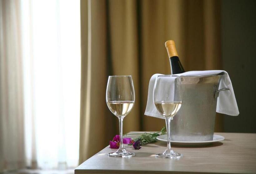 Comfort room with balcony, Olimp