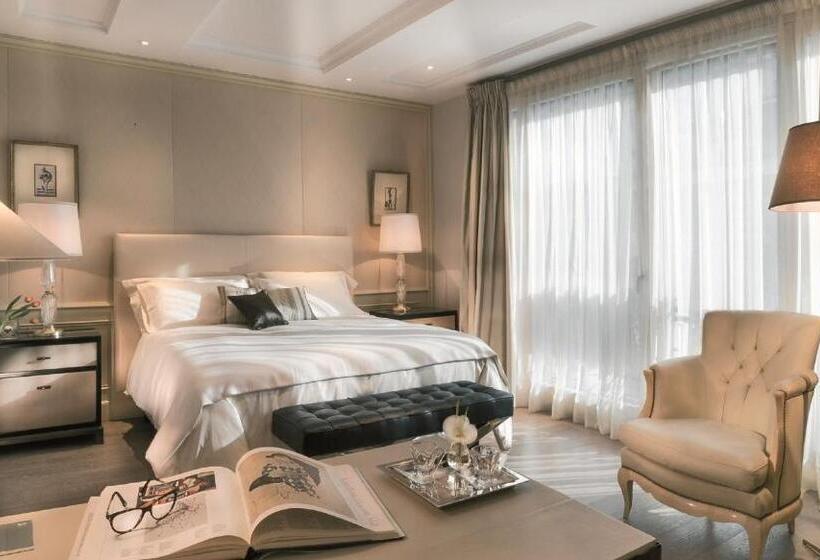 Quarto Premium, Palazzo Parigi Hotel & Grand Spa   Lhw