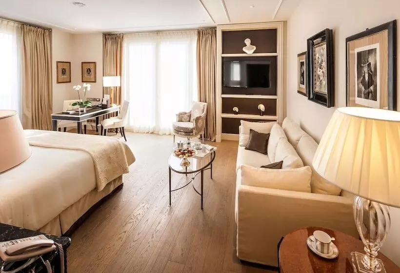 سوییت جونیور, Palazzo Parigi Hotel & Grand Spa   Lhw