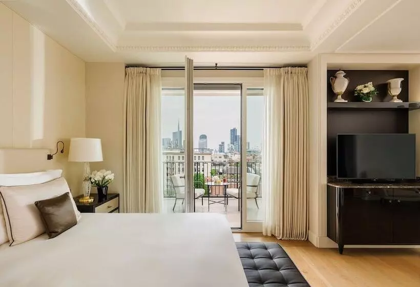 Suite with Terrace, Palazzo Parigi Hotel & Grand Spa   Lhw