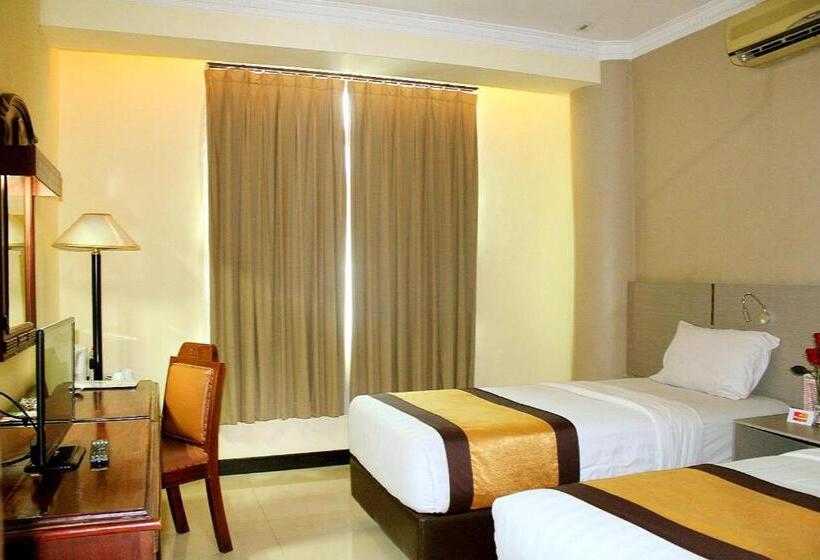 수피리어 룸, Pandanaran