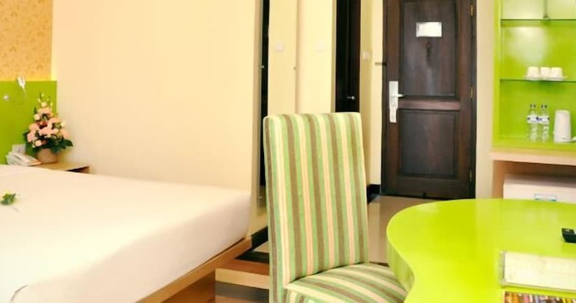 디럭스 룸, Pandanaran