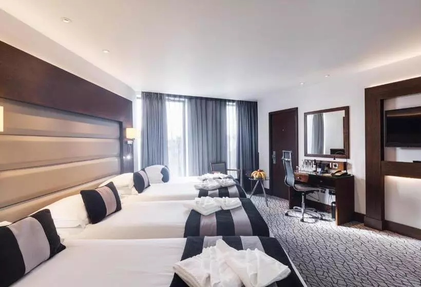 デラックスの４人部屋, Park Grand Heathrow