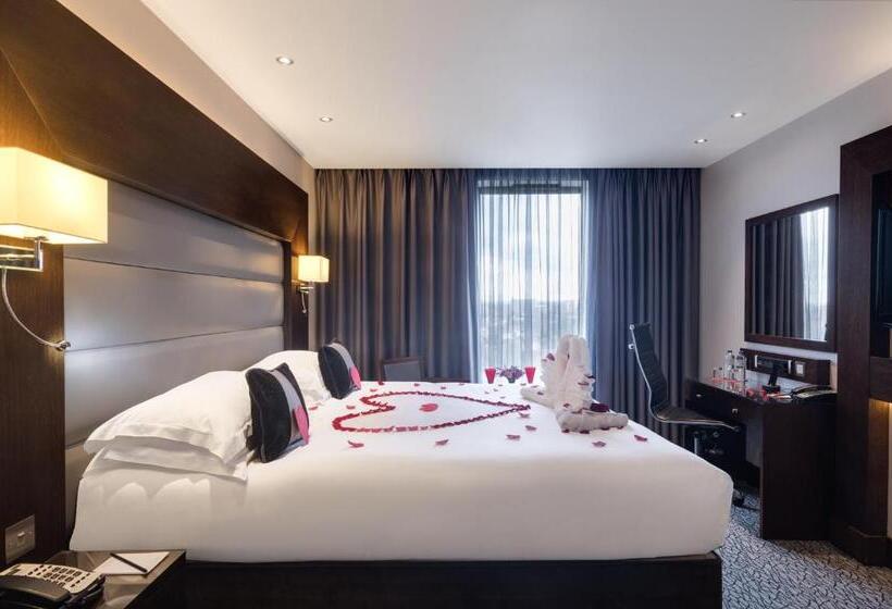 Clubrum, Park Grand Heathrow