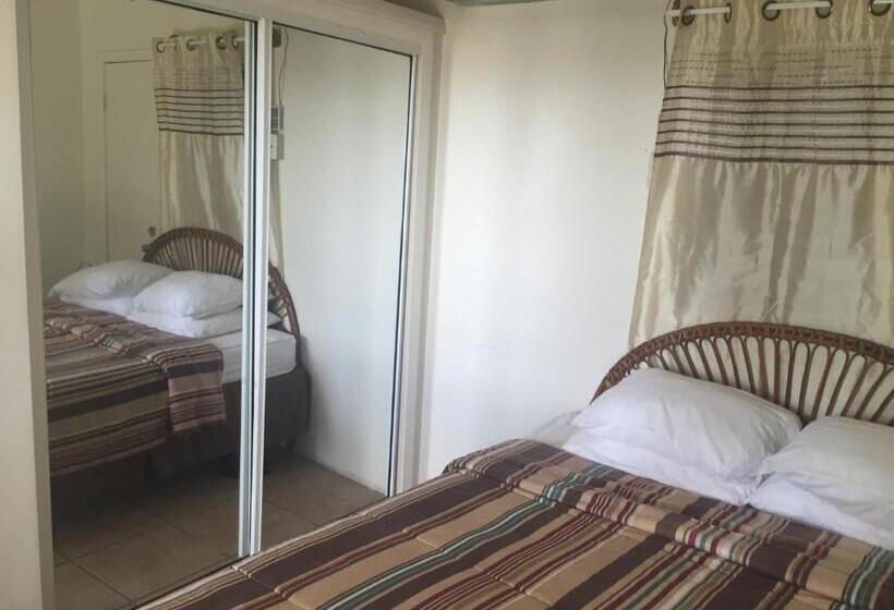 Standard Studio, Sunset Gardens Guesthouse