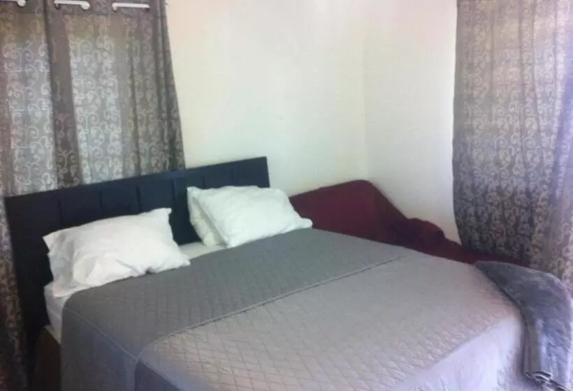 Deluxe Suite Sea View, Sunset Gardens Guesthouse