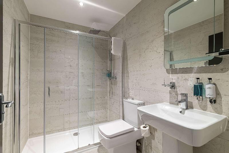 スーペリアールーム, The Bold Hotel; Bw Signature Collection