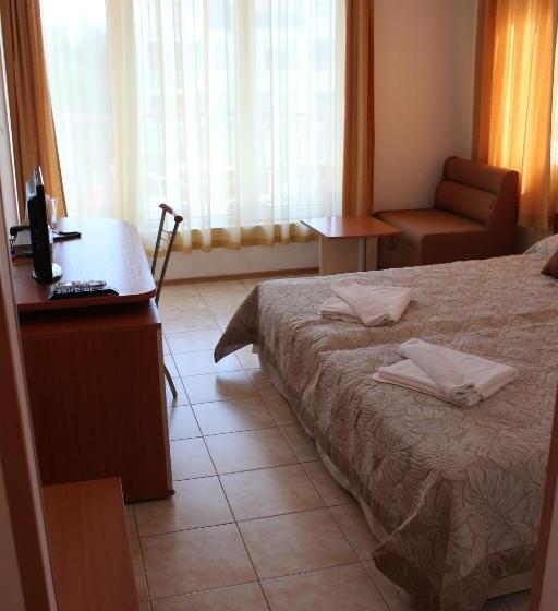 标准间带阳台, Family Hotel Venera