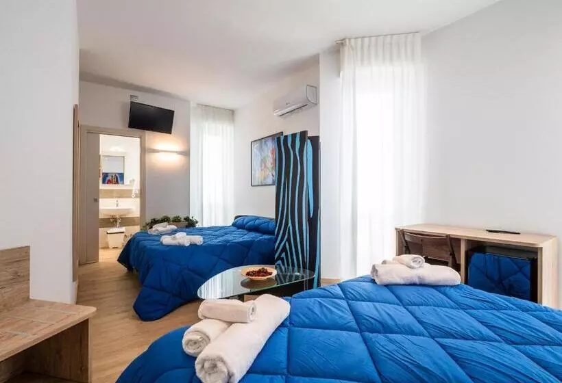 Camera Quadrupla Standard Vista Mare, Villa Sorriso