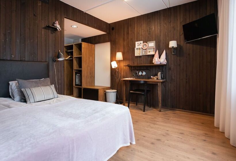 Номер Стандарт, Santa S Hotel Aurora & Igloos