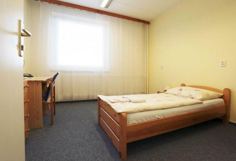 Quarto Estandar Individual Banheiro Compartilhado, Volha