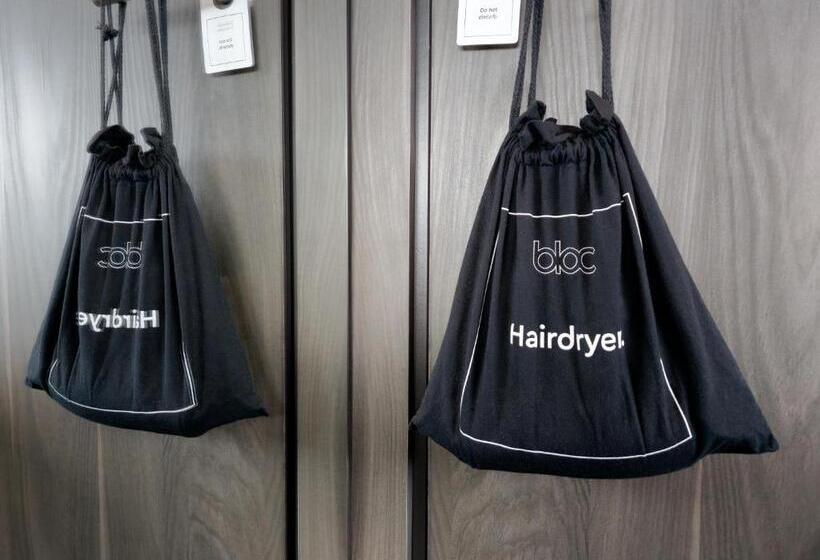 Номер Стандарт Индивидуальный, Bloc Hotel London Gatwick Airport