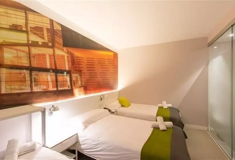 デラックストリプルルーム, Bilbao City Rooms