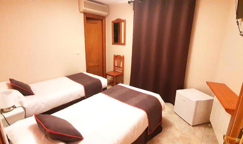 اتاق استاندارد, Hospedaje Bar El Gato Del Acueducto