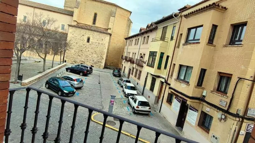 اتاق استاندارد با بالکن, Hospedaje Bar El Gato Del Acueducto