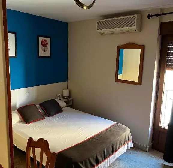 اتاق استاندارد با بالکن, Hospedaje Bar El Gato Del Acueducto