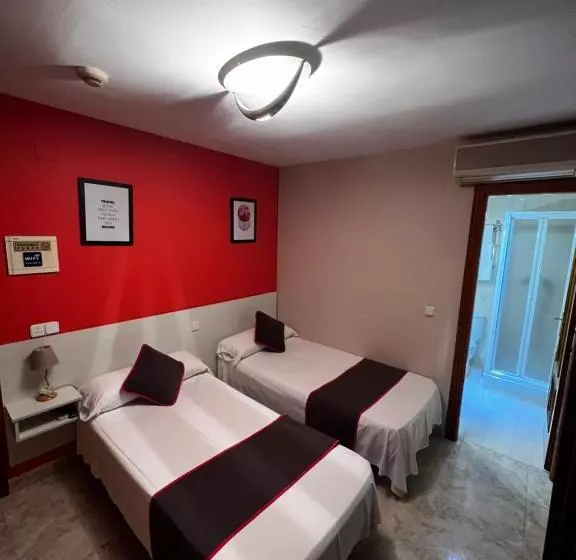 اتاق لوکس, Hospedaje Bar El Gato Del Acueducto