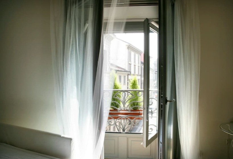 سوییت, Milano Suites
