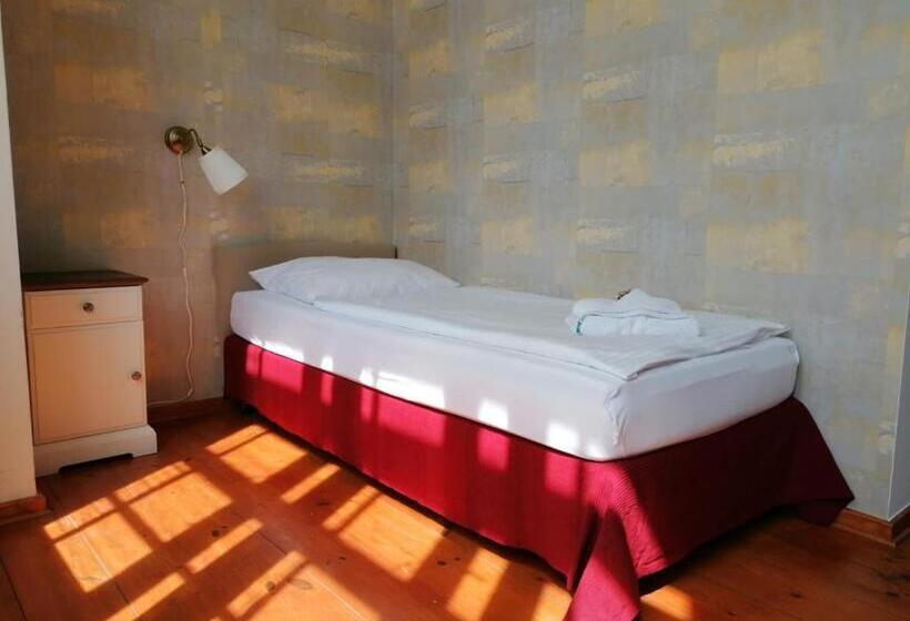 اتاق استاندارد یک نفره, Berlincity