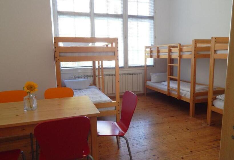 اتاق استاندارد, Berlincity