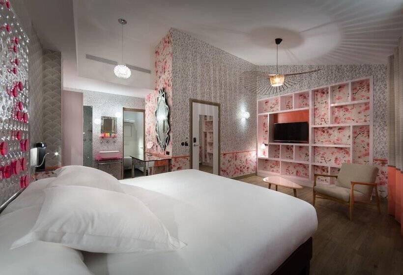 Suite Junior, Hôtel Crayon Rouge