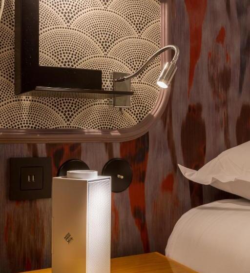 デラックスルーム, Hôtel Crayon Rouge