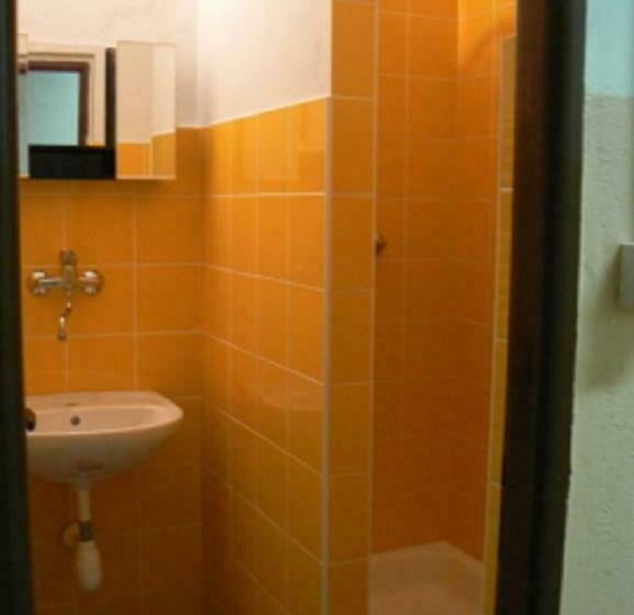 غرفة قياسية حمام مشترك, Hostel Modrá