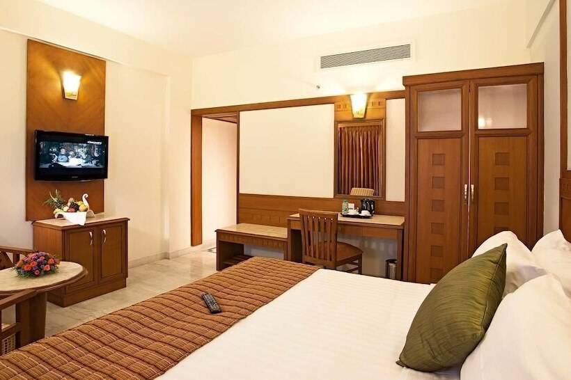 Chambre Club, Jp Chennai