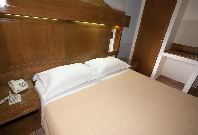 غرفة قياسية, Katerina