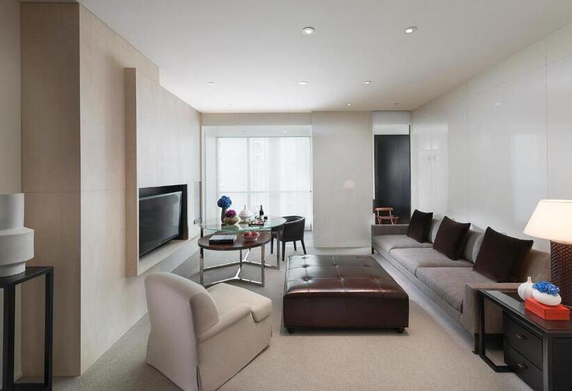 Люкс Executive Кровать Кинг, Mandarin Oriental Guangzhou