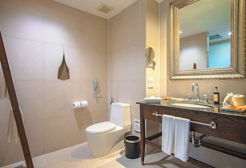 חדר סופריור לשלושה, Sunsuri Phuket   Sha Plus