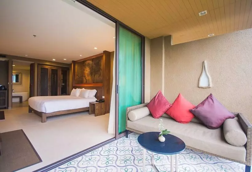 デラックスルーム, Sunsuri Phuket Sha Plus