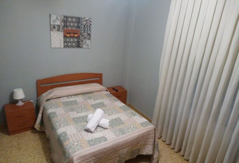 غرفة قياسية حمام مشترك, Cinco Villas