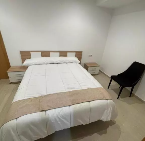 اتاق استاندارد یک نفره, Pensión Portugal