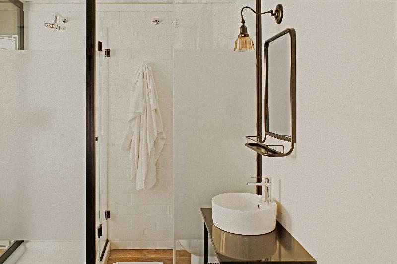 Superior Room with Terrace, Room00 Chueca Hostel