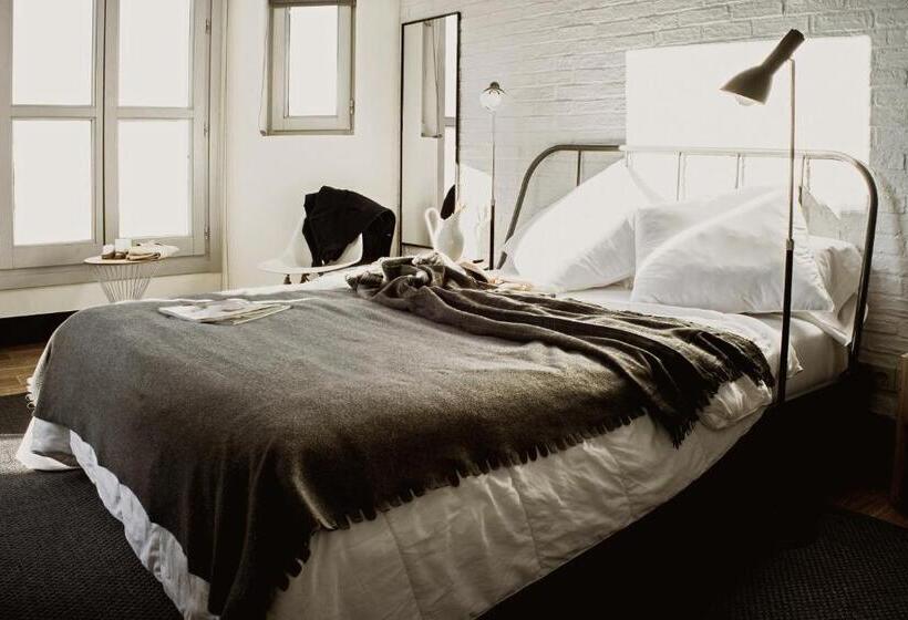 اتاق استاندارد, Room00 Chueca Hostel