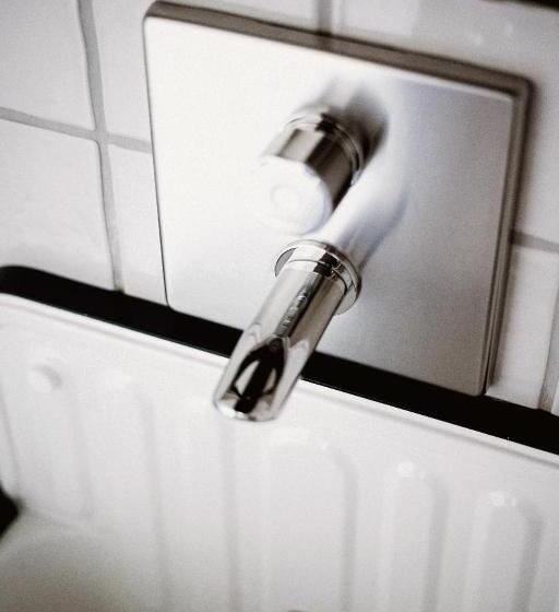 اتاق خانوادگی, Room00 Chueca Hostel