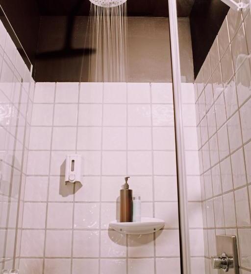 اتاق سوپریور, Room00 Chueca Hostel