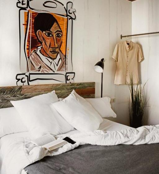 اتاق سوپریور, Room00 Chueca Hostel