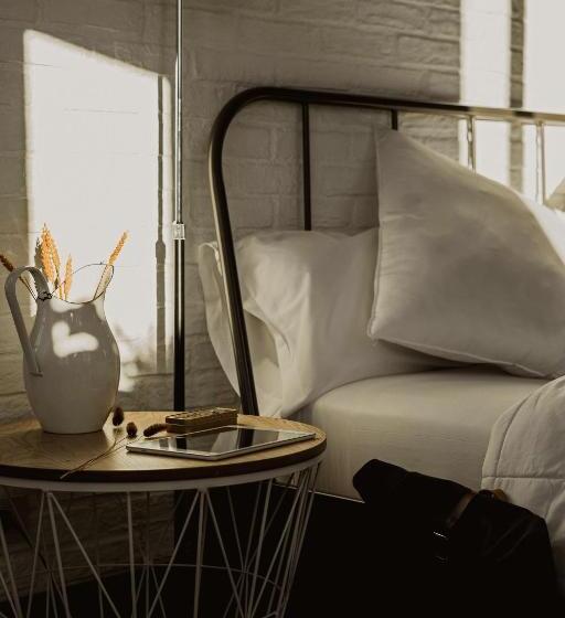 Superior Room with Terrace, Room00 Chueca Hostel