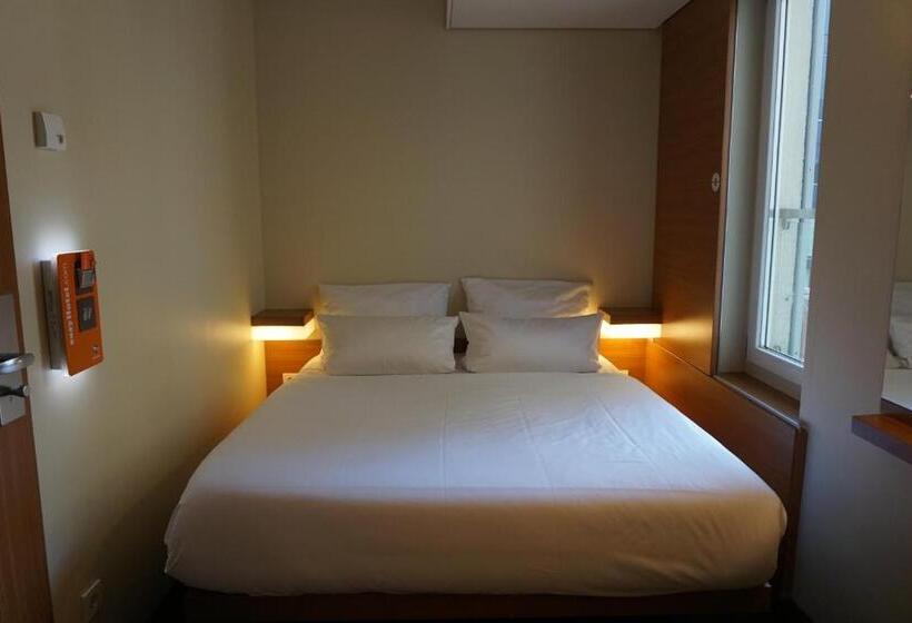 StandaardKamer, Easyhotel Berlin Hackescher Markt