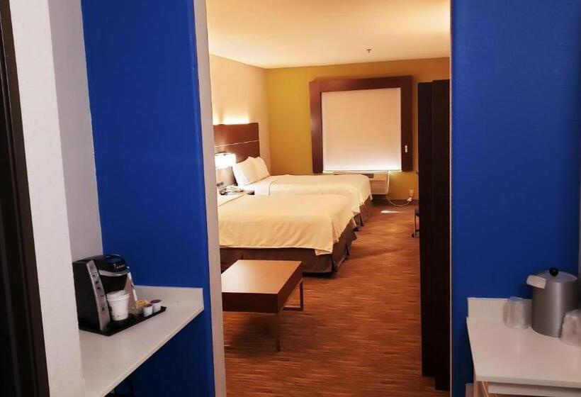 Люкс Адаптированный для Инвалидов, Holiday Inn Express Hotel And Suites Weslaco, An Ihg