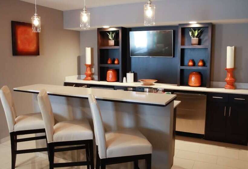 סוויטה, Holiday Inn Hotel & Suites Davenport, An Ihg