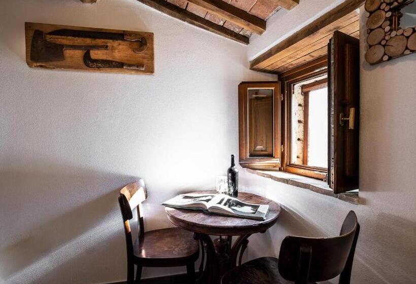 סוויטה, Agriturismo Biologico Sant Egle