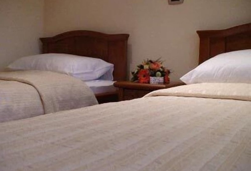 اتاق استاندارد, Garni Hotel Bambis