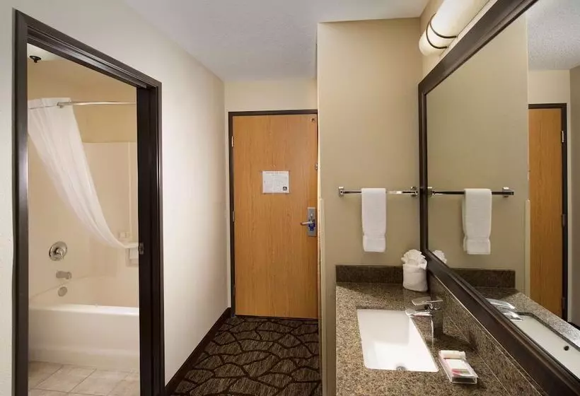 スイート, Best Western Plus Vancouver Mall Drive