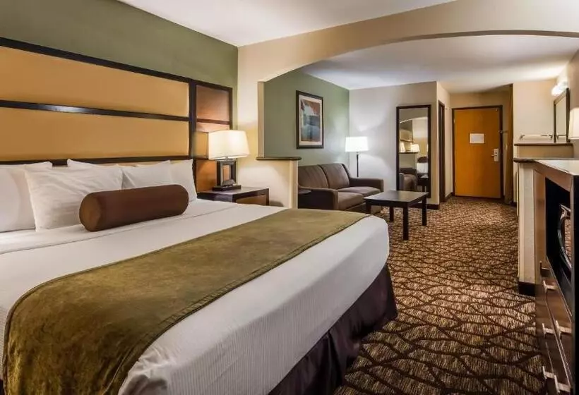 キングサイズベッドのスイートルーム, Best Western Plus Vancouver Mall Drive
