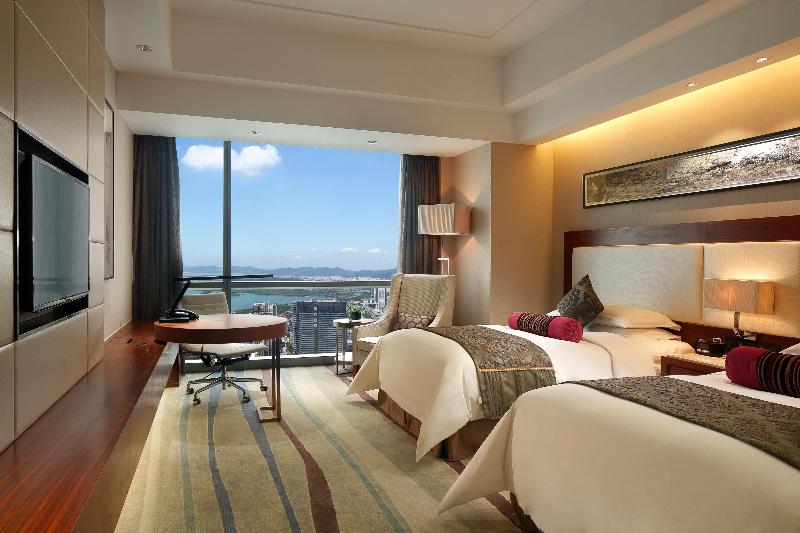 Номер Стандарт Вид на Озеро, Crowne Plaza Wuxi Taihu, An Ihg