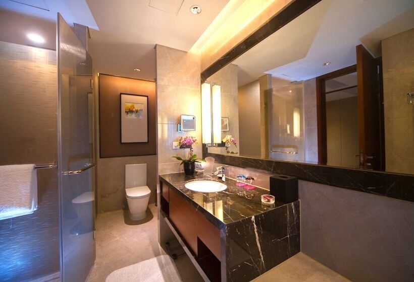 Номер Стандарт Вид на Озеро, Crowne Plaza Wuxi Taihu, An Ihg