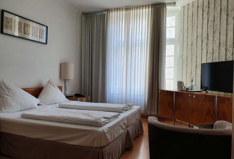 اتاق استاندارد, Erlanger Hof